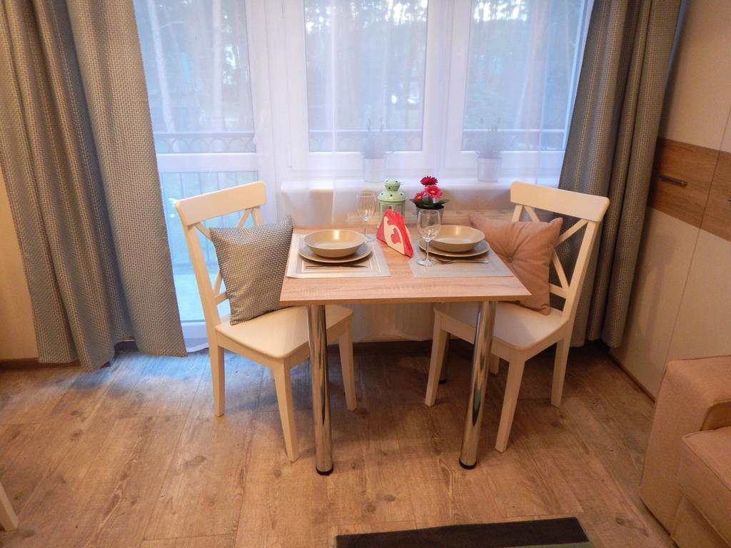 Apartamenty Orla ミエンジズドロイェ エクステリア 写真