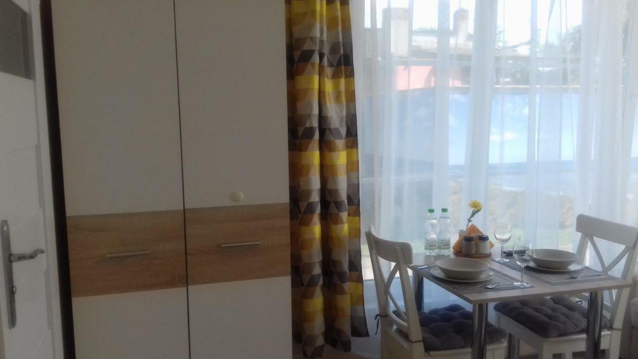 Apartamenty Orla ミエンジズドロイェ エクステリア 写真