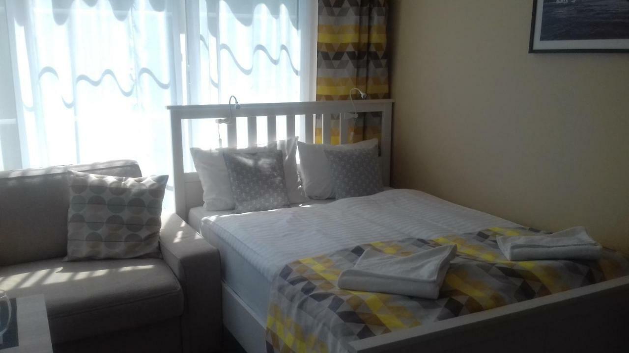 Apartamenty Orla ミエンジズドロイェ エクステリア 写真